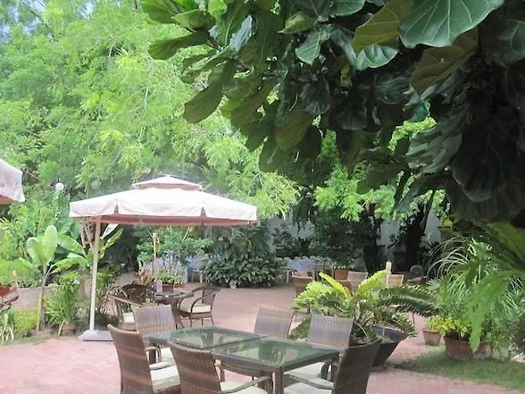 Precious Garden Of Samal Hotel Babak
